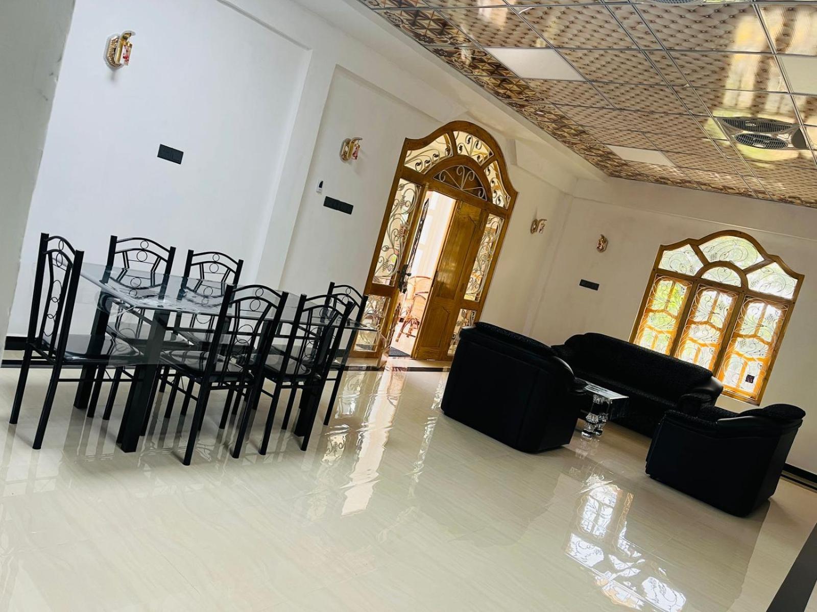 J & J Homestay Джафна Экстерьер фото